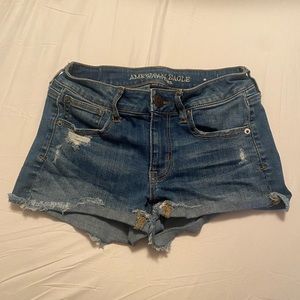 AMERICAN EAGLE JEAN SHORTS